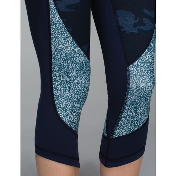 Lululemon Wunder Under Crop Full On Loun Blue Size 8 - Picture 4 of 8